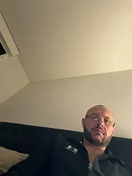 Guitccch Pertunjukan Webcam