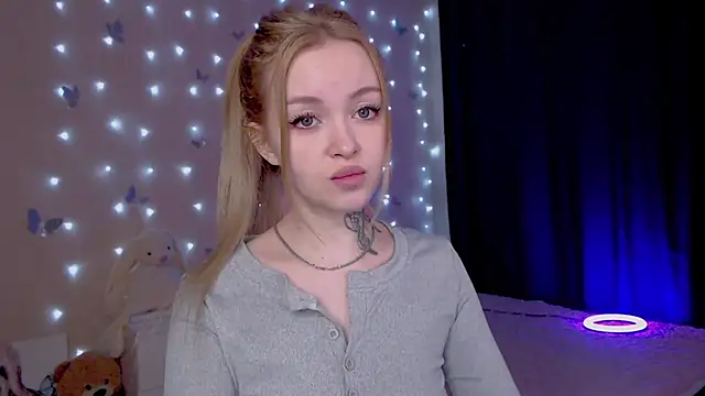 Naughty_Mable élő XXX-chatje