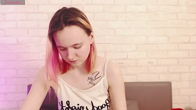 Ericha_Stone Obrolan Langsung XXX