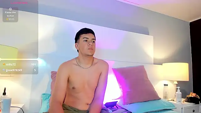 Dylan_Katte Show Webcam