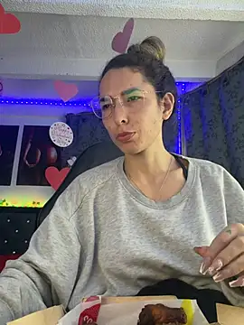 Niky_777のライブXXXチャット