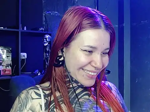 Pandora_9666 élő XXX-chatje