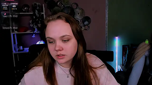 Czat XXX na żywo – keri_ti