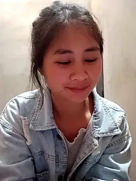 Czat XXX na żywo – Him_MountainGirl