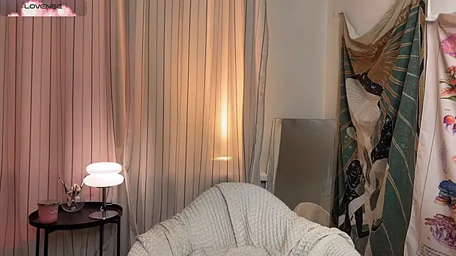 Chat XXX ao vivo de Hippieaura