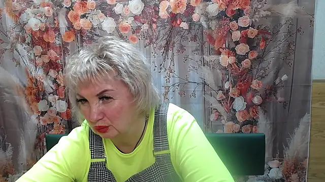 RenataDaster: вебкам-шоу