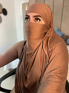 Show modela rashaaa_ na web-kameri