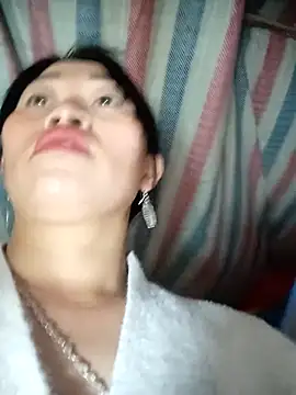 Susu-bae Pertunjukan Webcam