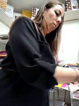 Chat XXX ao vivo de Mia_Novikov