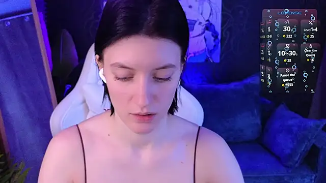 roxy_riot_ Adlı Modelin Canlı XXX Sohbeti