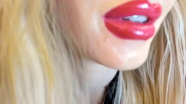 Politeeliza Adlı Modelin Canlı XXX Sohbeti