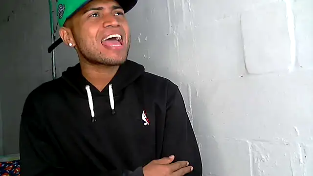 AXionX webkamerás műsora