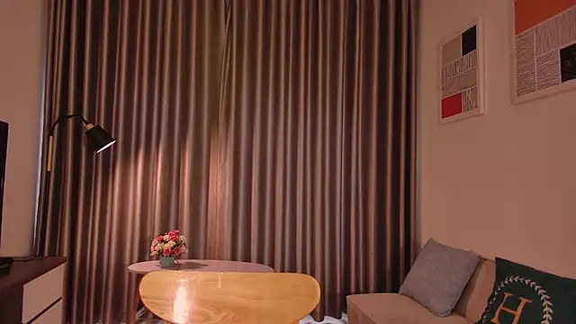 Excitease_ Chat XXX in diretta