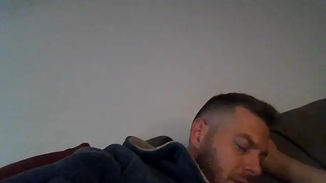 Chat XXX en directo de cheekycherryx