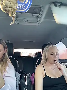 Chat +18 de MerlinDave ao vivo