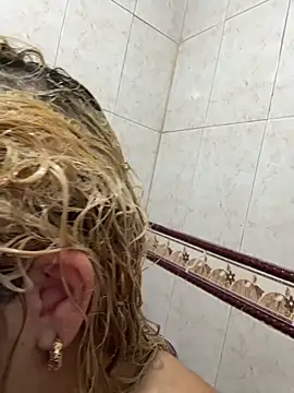 Violet_rousse7: онлайн-секс-чат