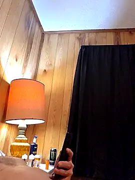 Rockymichael80: διαδικτυακό σόου στην κάμερα