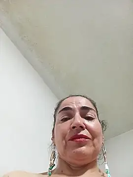 MaryRoze_ élő XXX-chatje