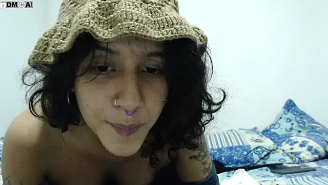 AlinaWoolf_ – Live XXX-chat