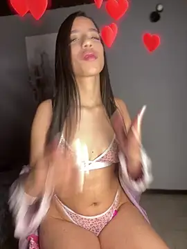 Praga_Pink লাইভ XXX চ্যাট