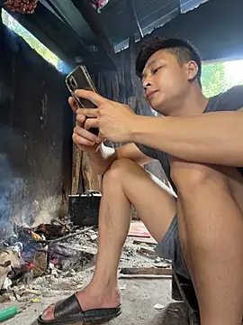 X-manh webkamerás műsora