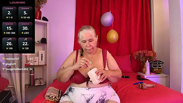 girl_amada's Live XXX Chat