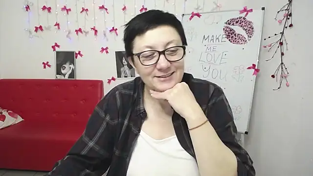 XXX chat uživo modela EmilyL0ve