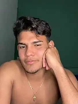 DavShi: онлайн-секс-чат