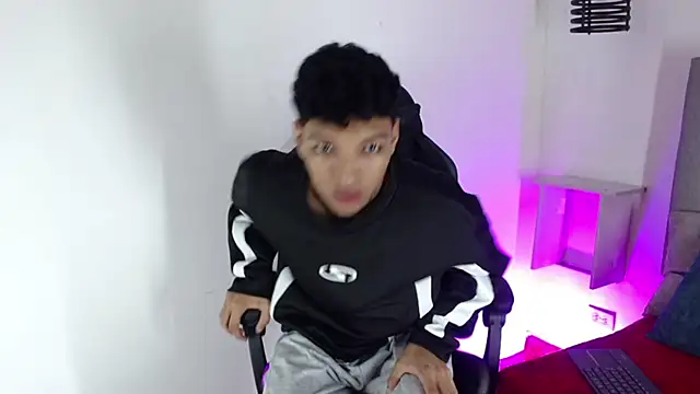 Billie_Turneer webcam show