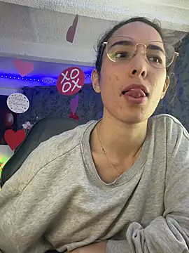 Niky_777's Live XXX Chat