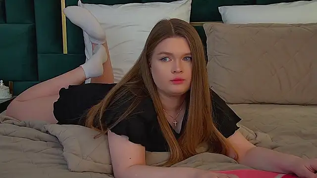 CrystalLyons 现场XXX聊天