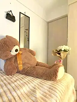 ZaraLuuv's Live XXX Chat