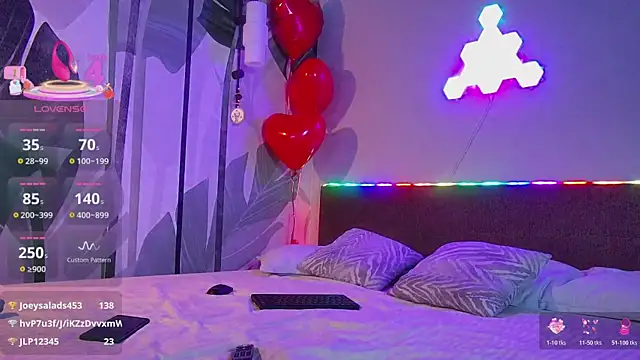 RubyValen's Live XXX Chat