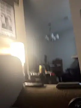 nothingbutagoontime68: διαδικτυακό σόου στην κάμερα