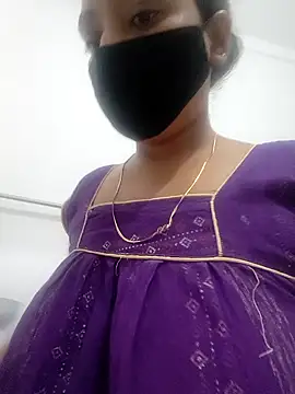 Show de Hot-Tinaa na webcam