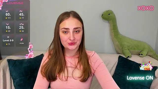 MilliStrii 现场XXX聊天