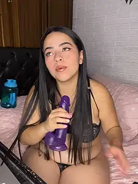 Ivonneadams Webcam Show