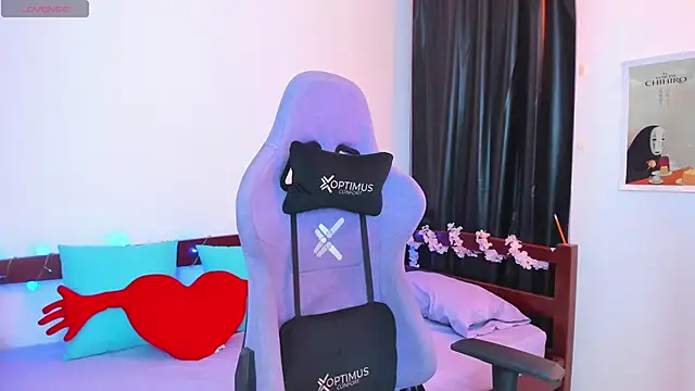 Czat XXX na żywo – _Moon_Johnson