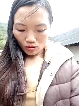 ngan-cuten Live XXX chat