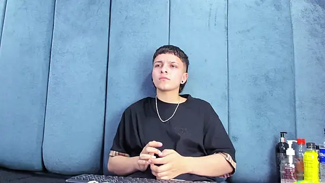 Megan_Thompson_ 现场XXX聊天