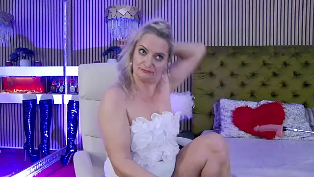 LadyTouch élő XXX-chatje