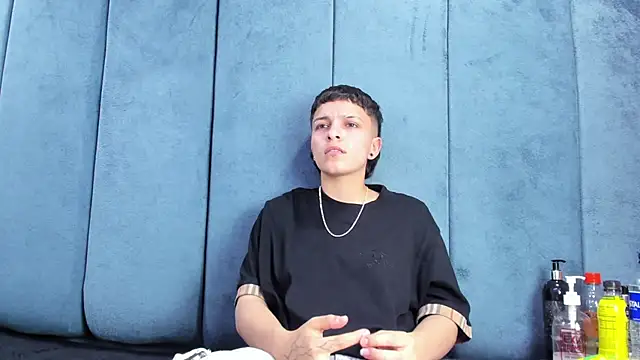 Chat +18 de Megan_Thompson_ ao vivo