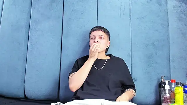 Chatroom XXX en direct de Megan_Thompson_