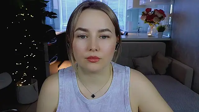 Chatroom XXX en direct de Mira_Mermayd