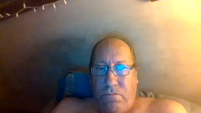 Chat XXX en directo de hornyrich69