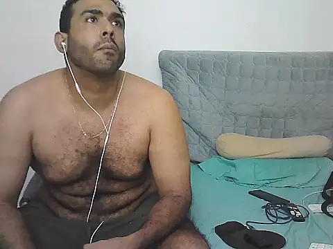 AlphaLatinoBear 라이브 XXX 채팅