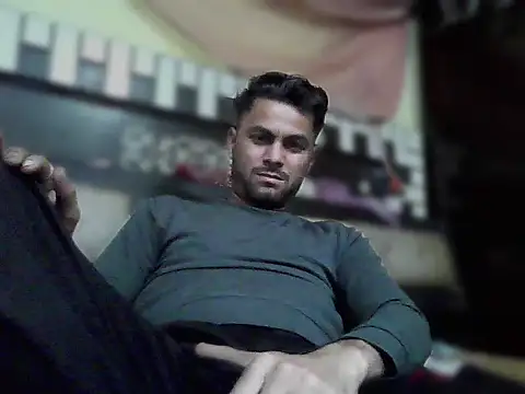 Stubborndesiboy 라이브 XXX 채팅