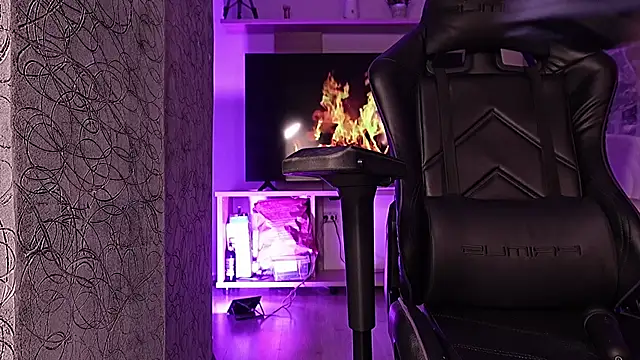 Chat +18 de Melany_Luv ao vivo