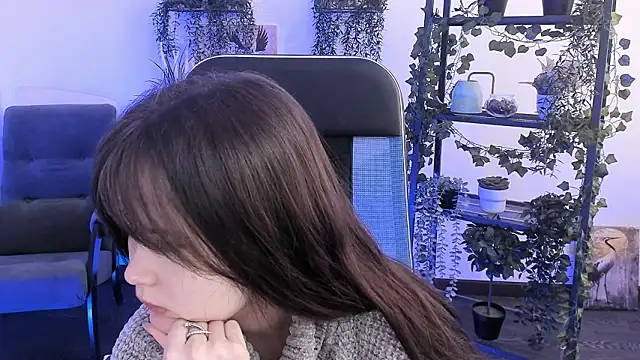 Chat +18 de Elainebeness ao vivo