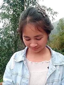 Chat +18 de Him_MountainGirl ao vivo